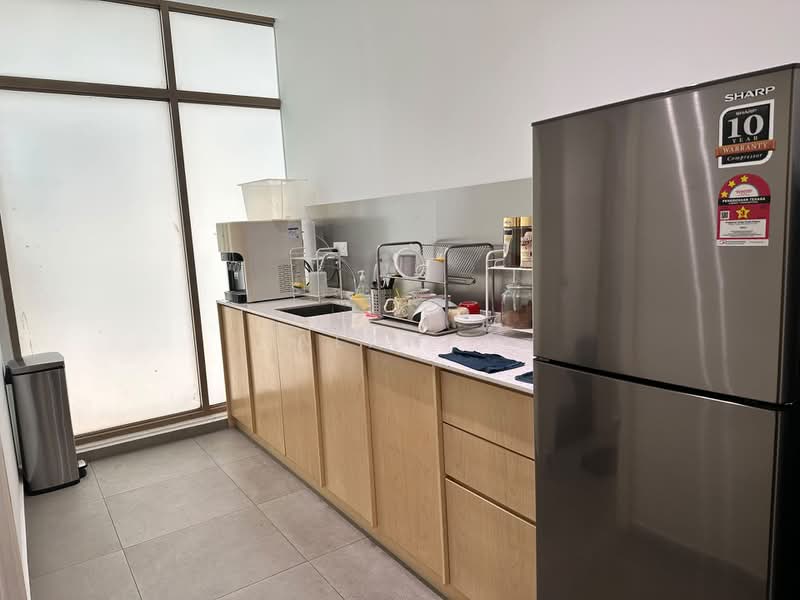 Office for Sale in Bandar Damansara Perdana (Damansara Perdana) - Alan . - Kitchen - PropertyGuru.com.my