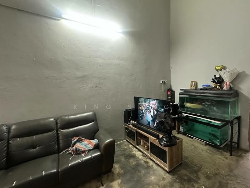 1-storey Terraced House for Sale in Taman Melaka Baru (Batu Berendam) - King Song - PropertyGuru.com.my