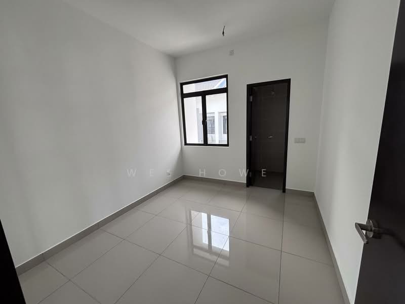 Rumah Teres 2 Tingkat untuk Dijual di Kampung Baharu (Gelang Patah) - Wee Howe - Interior - PropertyGuru.com.my