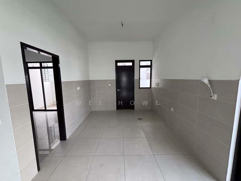 Rumah Teres 2 Tingkat untuk Dijual di Kampung Baharu (Gelang Patah) - Wee Howe - Interior - PropertyGuru.com.my