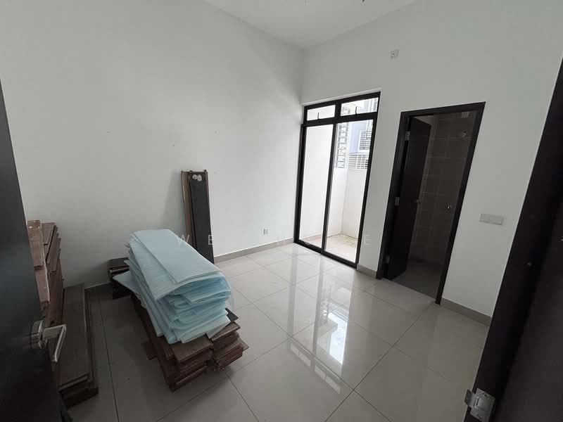 Rumah Teres 2 Tingkat untuk Dijual di Kampung Baharu (Gelang Patah) - Wee Howe - Interior - PropertyGuru.com.my