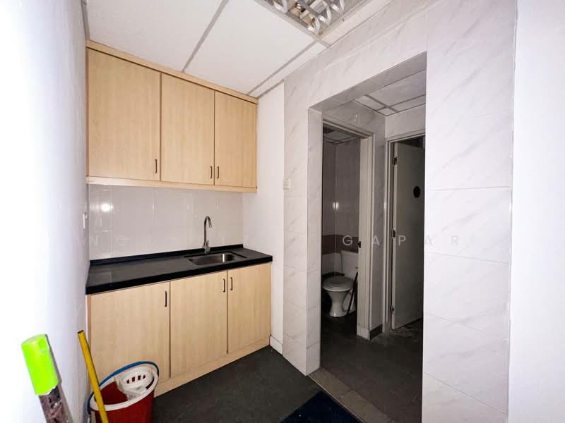 Kedai / Pejabat untuk Dijual di Petaling Jaya (Selangor) - NoraFizah Gapar - Bathroom - PropertyGuru.com.my