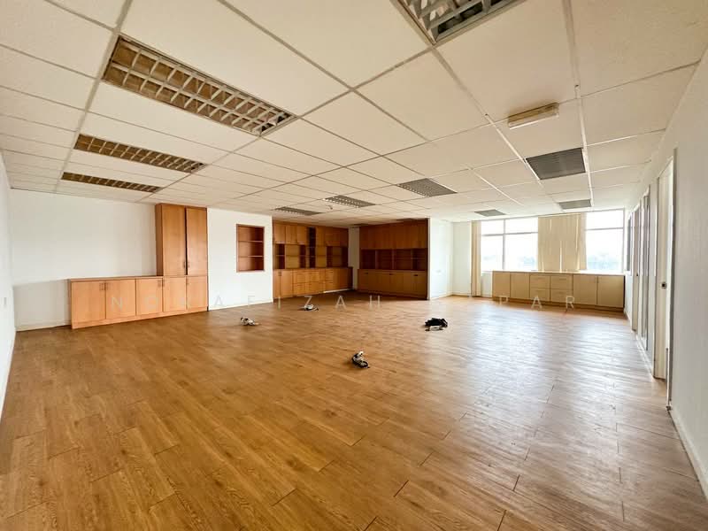 Kedai / Pejabat untuk Dijual di Petaling Jaya (Selangor) - NoraFizah Gapar - Interior - PropertyGuru.com.my