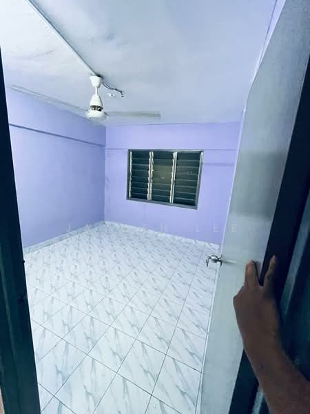 Flat for Rent at Taman Permai Indah Flat - Jayden Lee - Interior - PropertyGuru.com.my