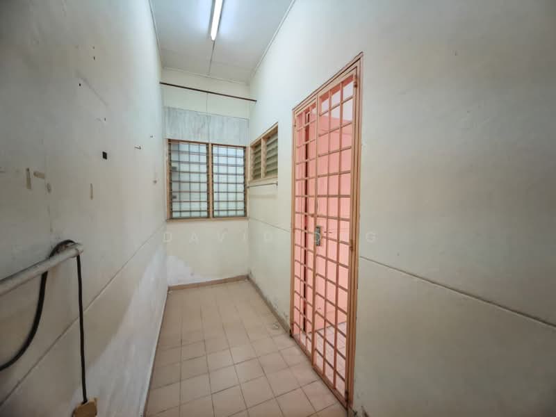 1-storey Terraced House for Sale in Taman Puteri Wangsa (Ulu Tiram) - David Ong - PropertyGuru.com.my