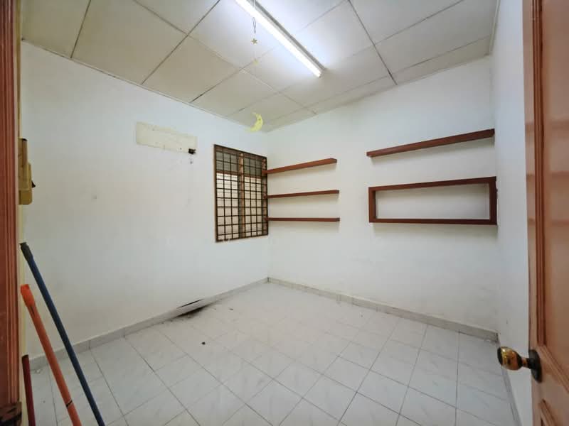 1-storey Terraced House for Sale in Taman Puteri Wangsa (Ulu Tiram) - David Ong - PropertyGuru.com.my