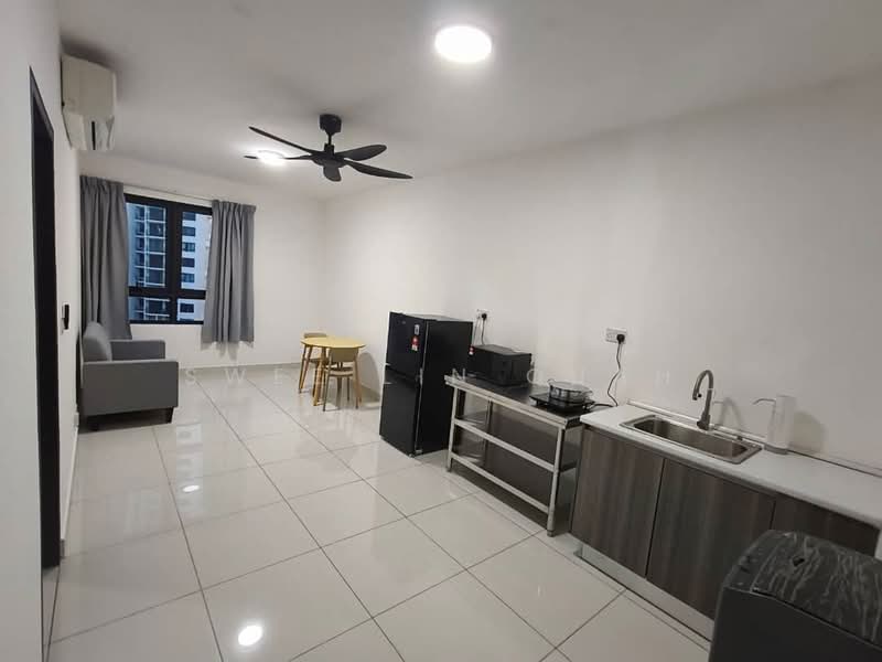 Servis Apartment untuk Disewa di The New Duo @ Edumetro - Swee Lin Quah - Living Room - PropertyGuru.com.my