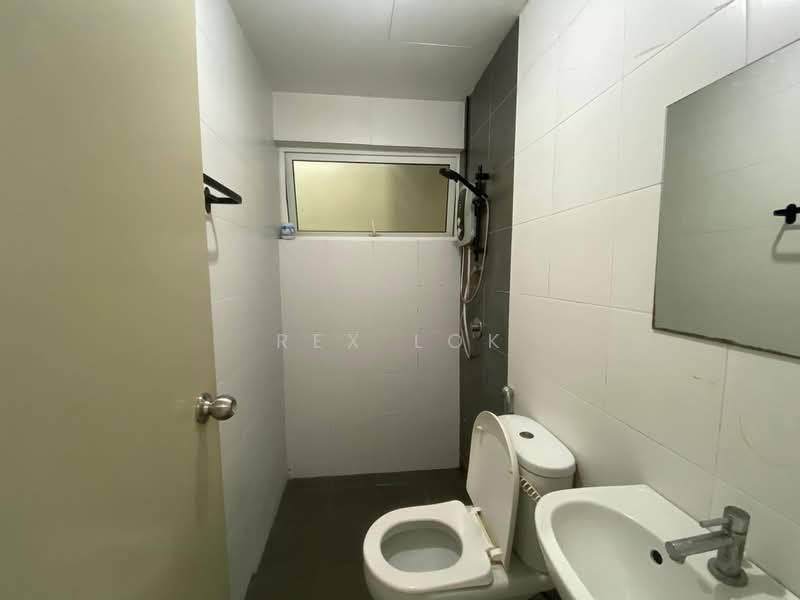 Servis Apartment untuk Disewa di Pacific Place - Rex Lok - Bathroom - PropertyGuru.com.my