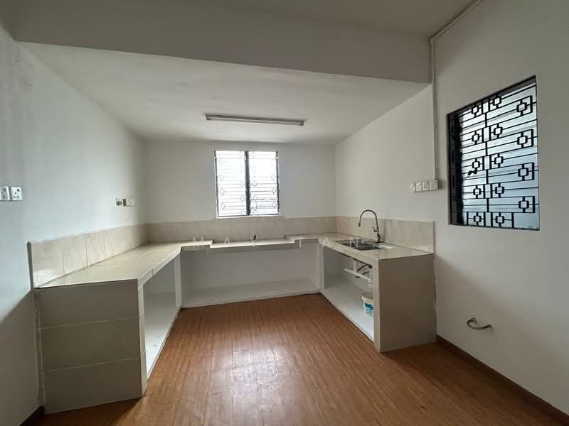 1-storey Terraced House for Rent in Tanjung Bungah (Penang) - May Tan - Kitchen - PropertyGuru.com.my