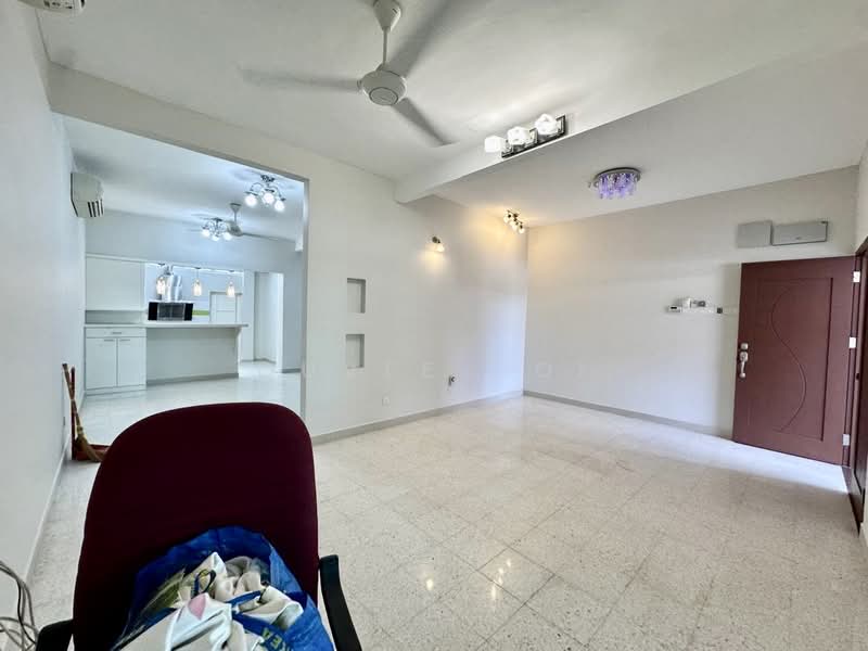 2-storey Terraced House for Rent in Tanjung Bungah (Penang) - Quvee Ooi - Living Room - PropertyGuru.com.my