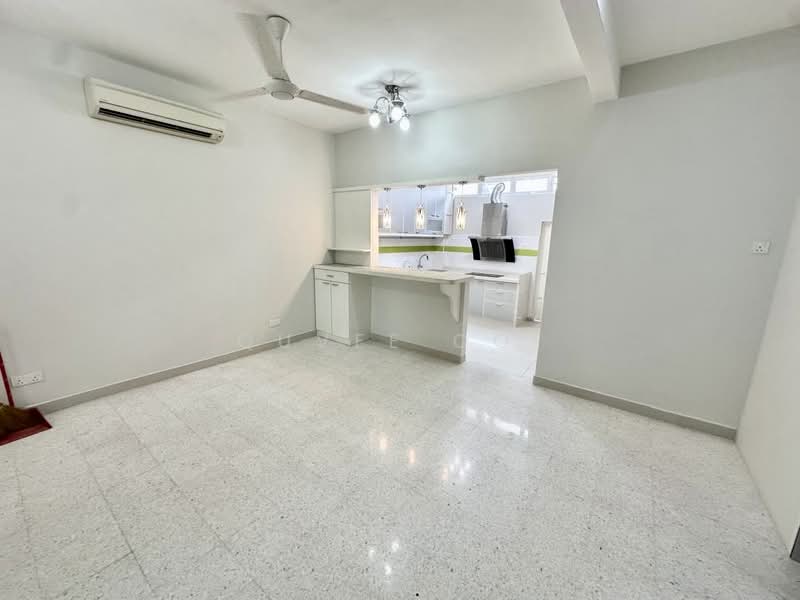 2-storey Terraced House for Rent in Tanjung Bungah (Penang) - Quvee Ooi - Living Room - PropertyGuru.com.my