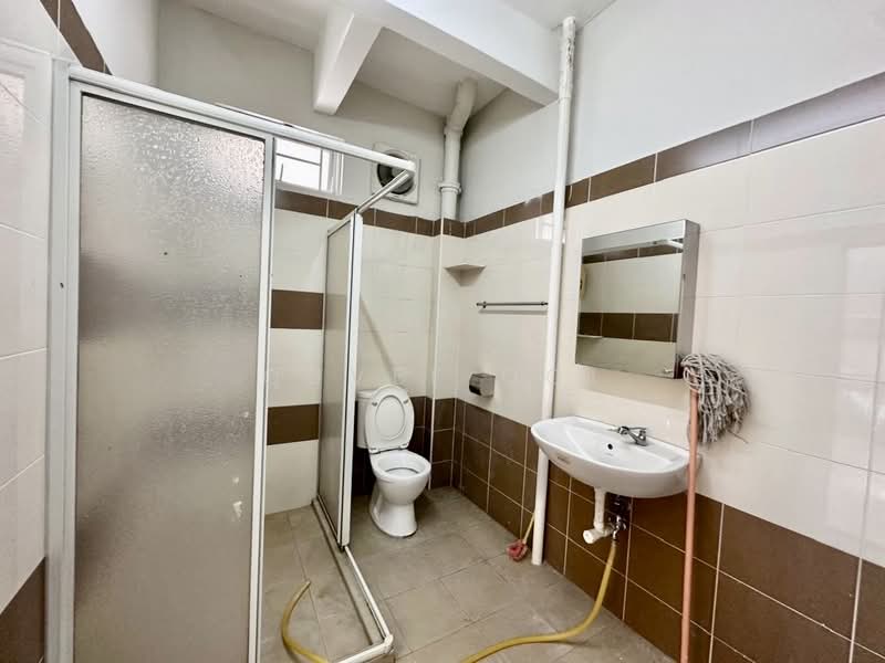 2-storey Terraced House for Rent in Tanjung Bungah (Penang) - Quvee Ooi - Bathroom - PropertyGuru.com.my