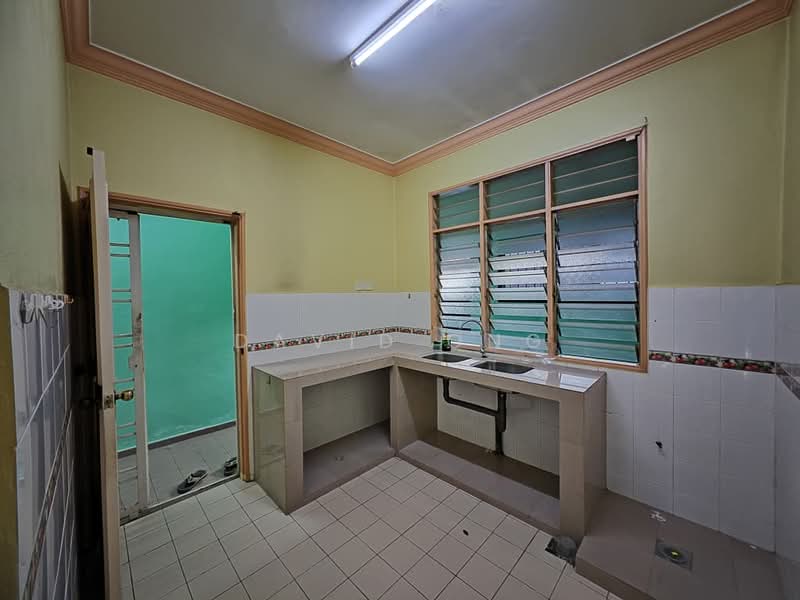 Rumah Teres 1.5 Tingkat untuk Dijual di Taman Puteri Wangsa (Ulu Tiram) - David Ong - PropertyGuru.com.my