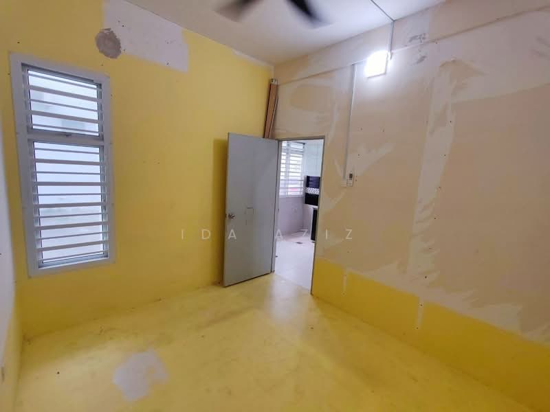 Rumah Teres 2 Tingkat untuk Dijual di Taman Scientex Senai (Senai) - Ida Aziz - Interior - PropertyGuru.com.my