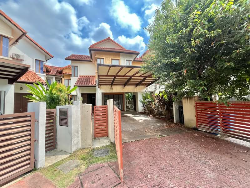Rumah Teres untuk Dijual di Bukit Jelutong (Shah Alam) - Sa'a Nordin - Exterior - PropertyGuru.com.my