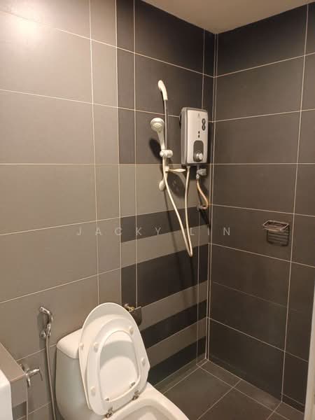 Condominium for Rent at Arte Subang West - Jacky Lin - Bathroom - PropertyGuru.com.my