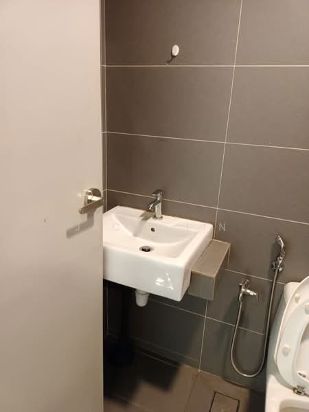 Condominium for Rent at Arte Subang West - Jacky Lin - Bathroom - PropertyGuru.com.my
