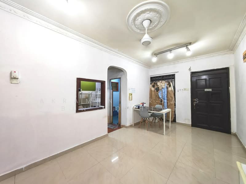 Pangsapuri untuk Dijual di Enggang Apartment - Akramin Firdaus Bin Mokhtar - PropertyGuru.com.my