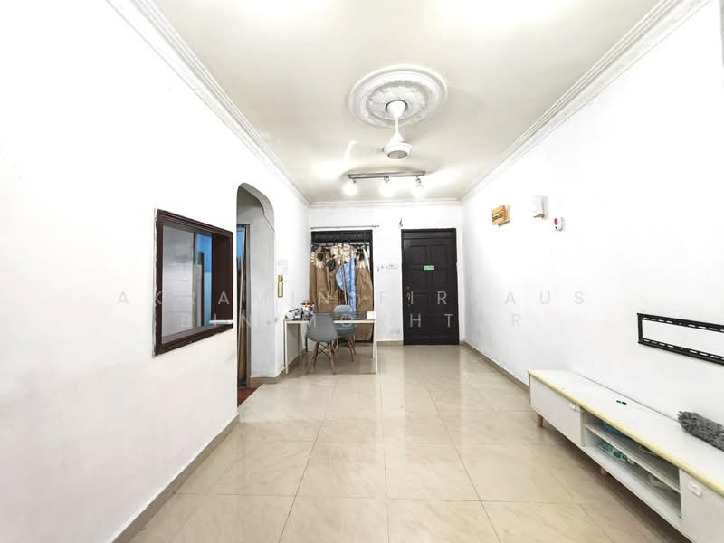 Pangsapuri untuk Dijual di Enggang Apartment - Akramin Firdaus Bin Mokhtar - PropertyGuru.com.my