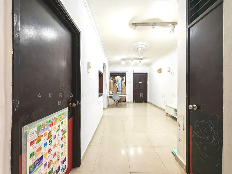 Pangsapuri untuk Dijual di Enggang Apartment - Akramin Firdaus Bin Mokhtar - PropertyGuru.com.my