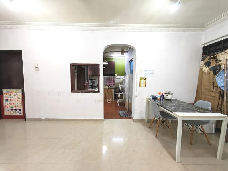 Pangsapuri untuk Dijual di Enggang Apartment - Akramin Firdaus Bin Mokhtar - PropertyGuru.com.my