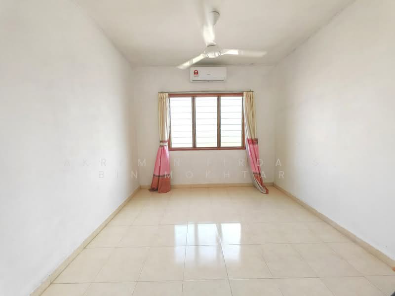 Pangsapuri untuk Dijual di Enggang Apartment - Akramin Firdaus Bin Mokhtar - PropertyGuru.com.my