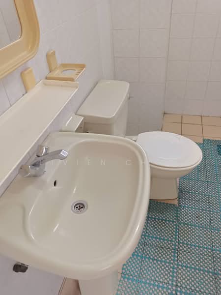 Kondominium untuk Disewa di Greenpark - Livien Choo - Bathroom - PropertyGuru.com.my