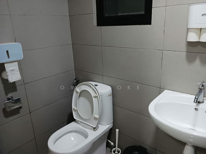 Service Residence for Rent at Avenue D'Vogue - Owen Loke - Bathroom - PropertyGuru.com.my