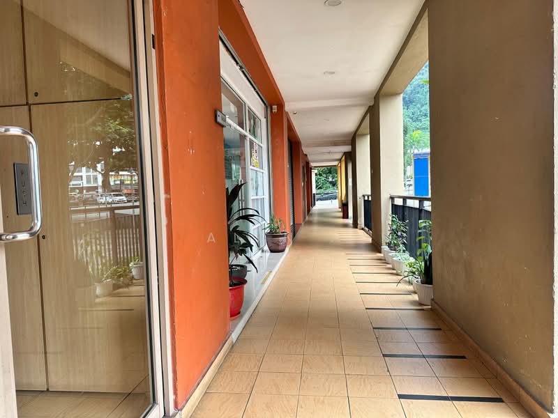 Office for Sale in Bandar Damansara Perdana (Damansara Perdana) - Alan . - Corridor - PropertyGuru.com.my