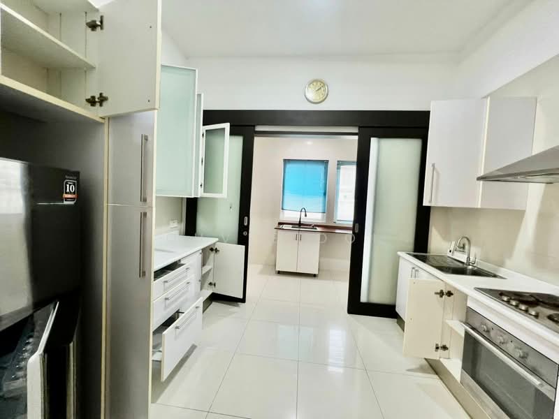 Semi-Detached House for Sale in Tanjung Tokong (Penang) - Quvee Ooi - Kitchen - PropertyGuru.com.my