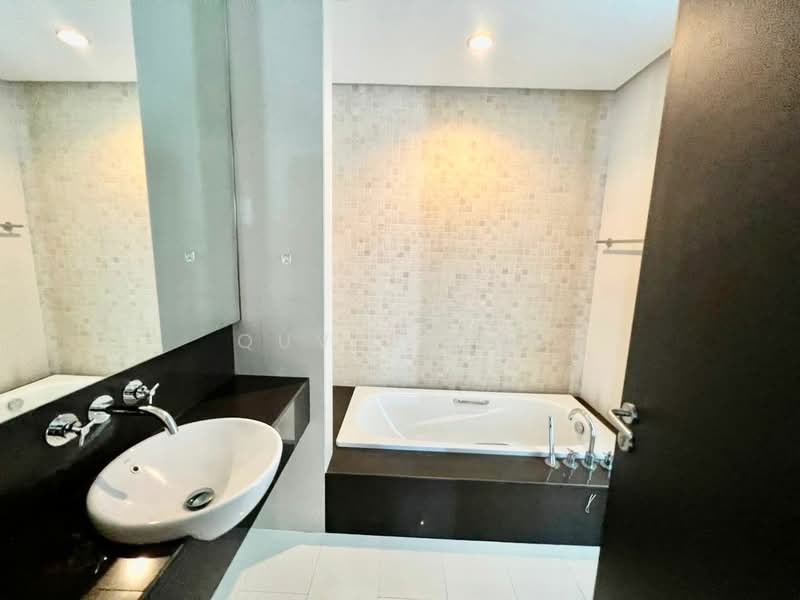 Semi-Detached House for Sale in Tanjung Tokong (Penang) - Quvee Ooi - Bathroom - PropertyGuru.com.my