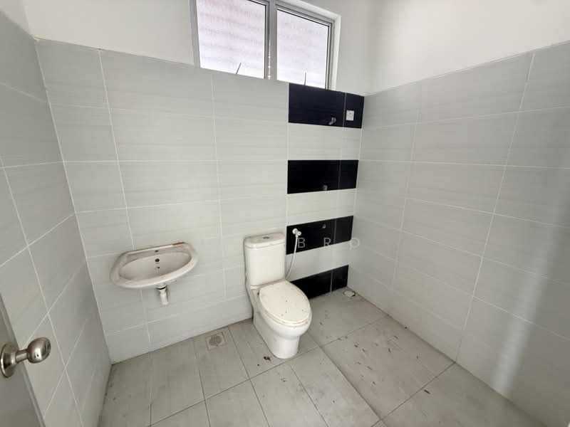 Rumah Teres 2 Tingkat untuk Dijual di Taman Sri Kluang (Kluang) - Sam Bro - PropertyGuru.com.my