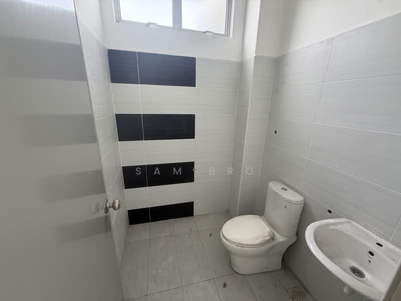 Rumah Teres 2 Tingkat untuk Dijual di Taman Sri Kluang (Kluang) - Sam Bro - PropertyGuru.com.my