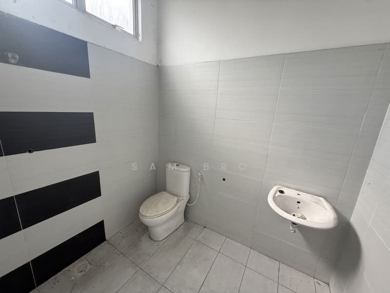 Rumah Teres 2 Tingkat untuk Dijual di Taman Sri Kluang (Kluang) - Sam Bro - PropertyGuru.com.my
