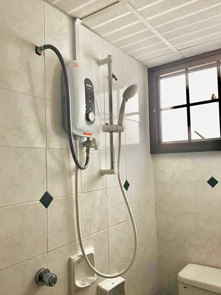 Kondominium untuk Dijual di N-Park Condominium - Quvee Ooi - Bathroom - PropertyGuru.com.my