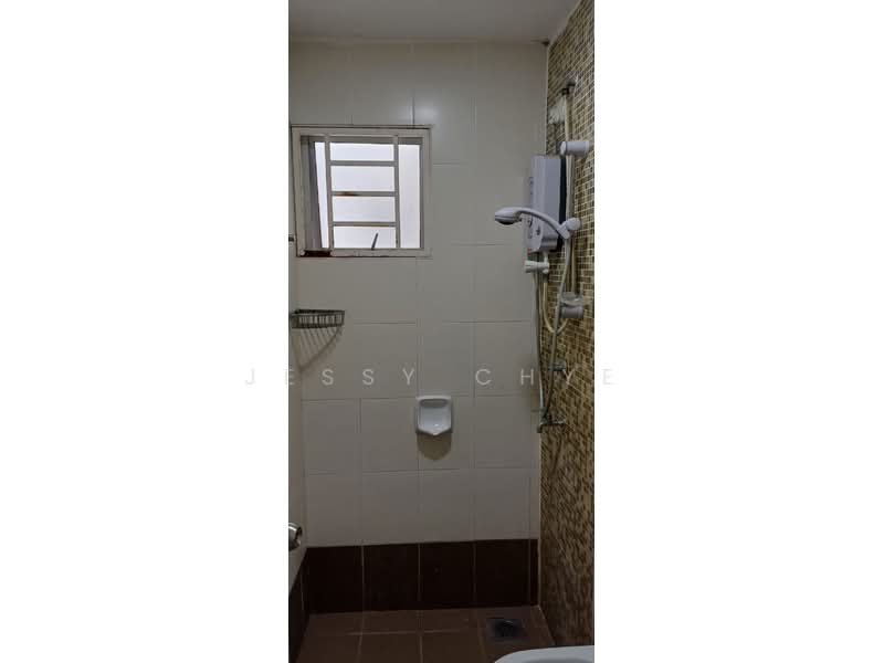 Kondominium untuk Disewa di Suasana Lumayan - Jessy Chye - Bathroom - PropertyGuru.com.my