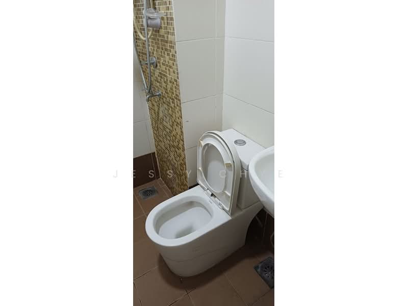 Kondominium untuk Disewa di Suasana Lumayan - Jessy Chye - Bathroom - PropertyGuru.com.my