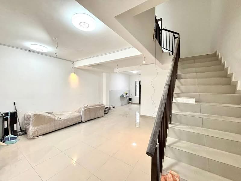 Terraced House for Sale in Johor Bahru (Johor) - Ida Aziz - Living Room - PropertyGuru.com.my