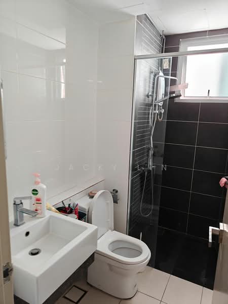 Service Residence for Sale at Temasya 8 - Jacky Lin - Bathroom - PropertyGuru.com.my