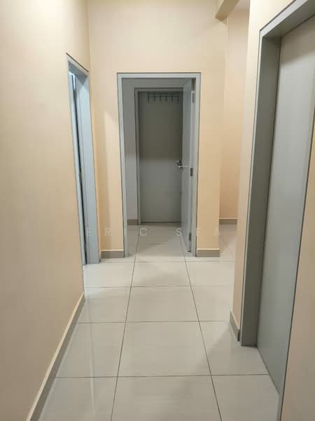 Servis Apartment untuk Disewa di SkyLake Residence - Eric Sea - Corridor - PropertyGuru.com.my