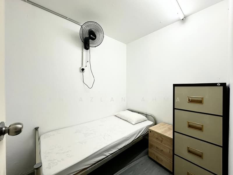 Rumah Flat untuk Dijual di PKNS Flat Seksyen 1 - Wan Azlan Ahmad - PropertyGuru.com.my
