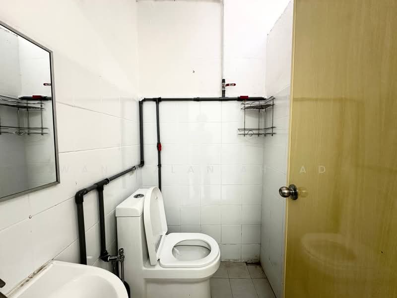 Rumah Flat untuk Dijual di PKNS Flat Seksyen 1 - Wan Azlan Ahmad - PropertyGuru.com.my