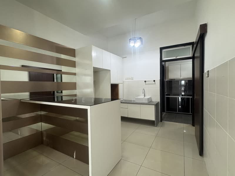 Cluster House for Sale in Horizon Hills (Iskandar Puteri (Nusajaya)) - Jeff Shee - Kitchen - PropertyGuru.com.my