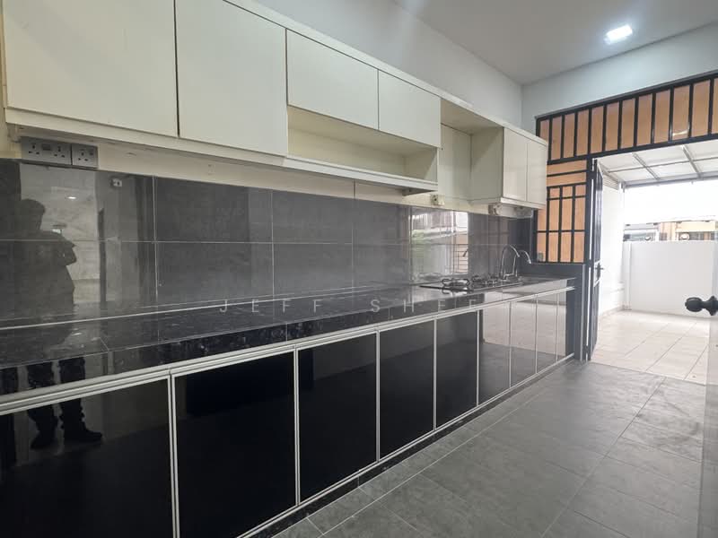 Cluster House for Sale in Horizon Hills (Iskandar Puteri (Nusajaya)) - Jeff Shee - Kitchen - PropertyGuru.com.my