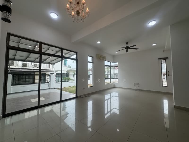 Cluster House for Sale in Horizon Hills (Iskandar Puteri (Nusajaya)) - Jeff Shee - Living Room - PropertyGuru.com.my