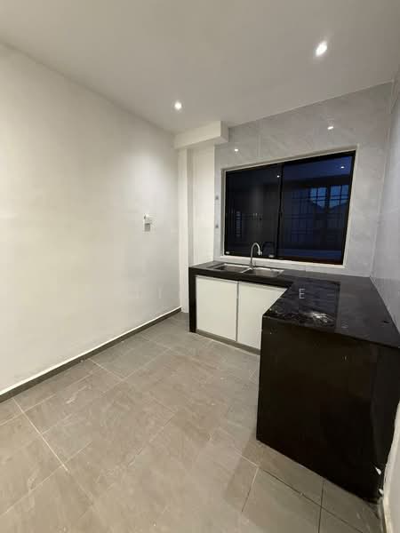 Flat for Sale at Balau - Melinda Ee - Kitchen - PropertyGuru.com.my