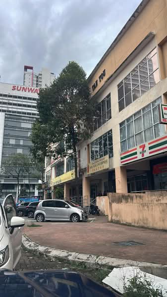Condominium for Rent at Warisan City View - Chee Wye Kok - PropertyGuru.com.my
