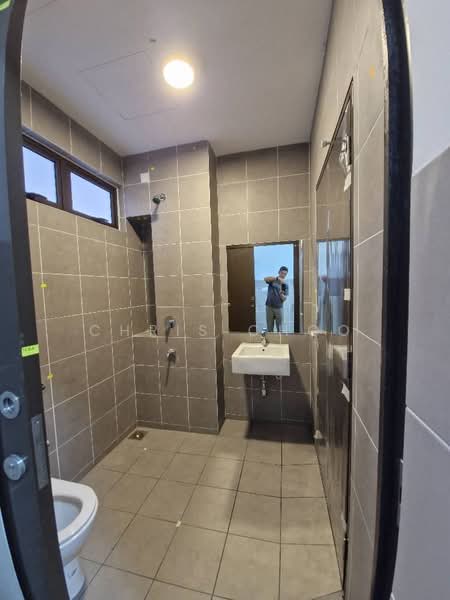 2-storey Terraced House for Rent in Dengkil (Selangor) - Chris Choo - Bathroom - PropertyGuru.com.my