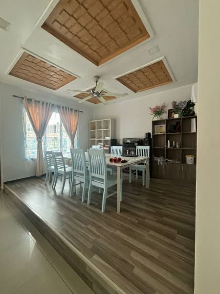 Rumah Kluster untuk Dijual di Austin Heights (Tebrau) - Beyny Gan - Dining Room - PropertyGuru.com.my