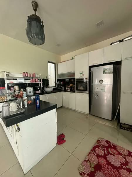 Rumah Kluster untuk Dijual di Austin Heights (Tebrau) - Beyny Gan - Kitchen - PropertyGuru.com.my